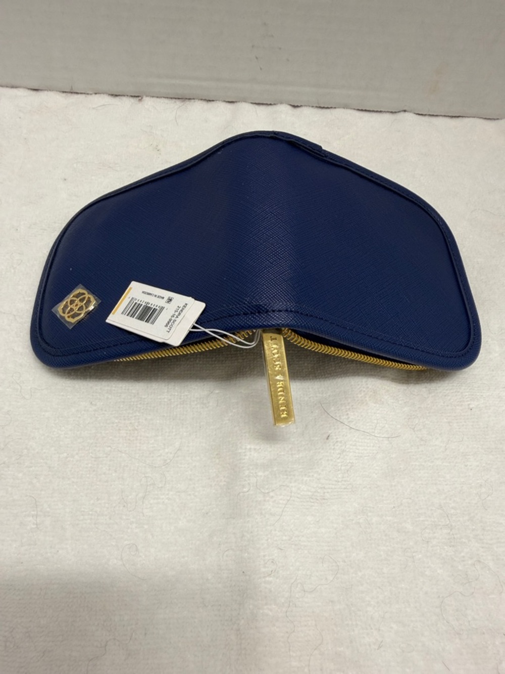 Kendra Scott Navy Women's Compact Travel Jewelry Case with Gold Accent - Picture 4 of 4